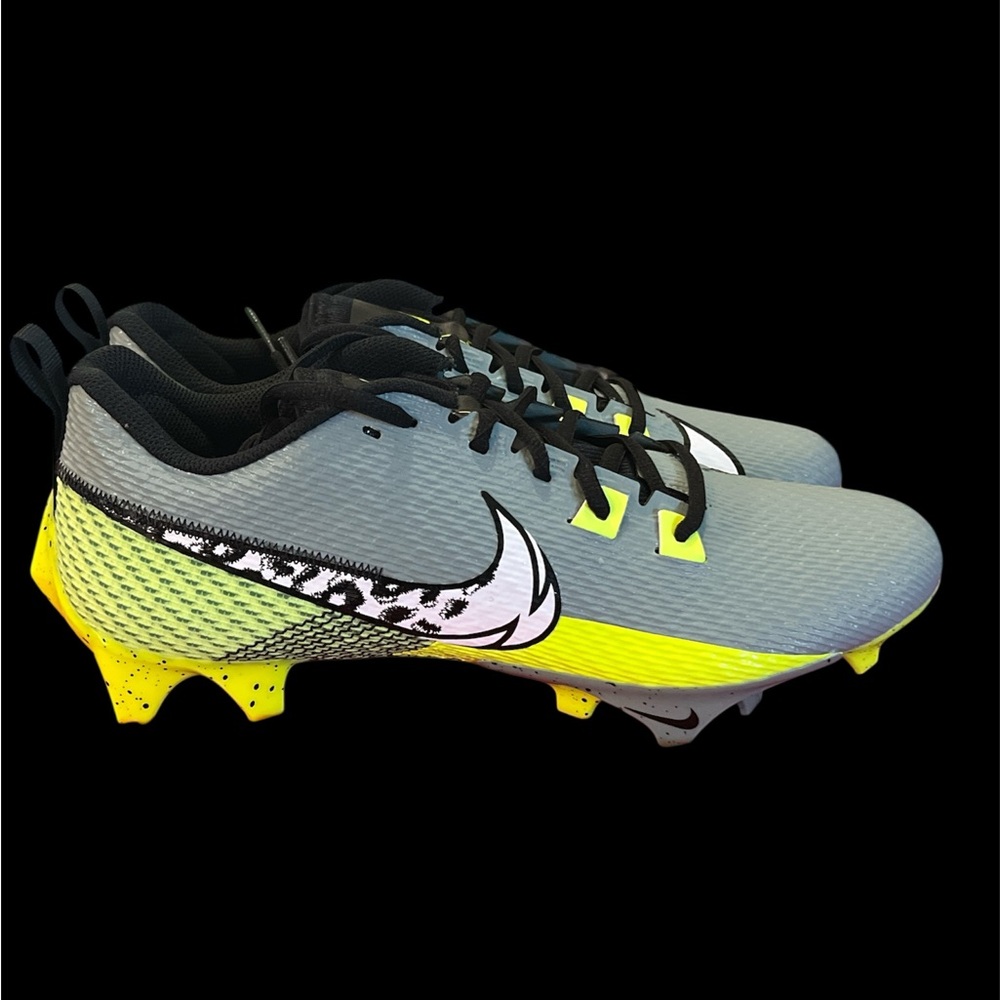 Size 10 - Nike Vapor Edge Speed 360 2 Razor-Sharp Cuts brand new